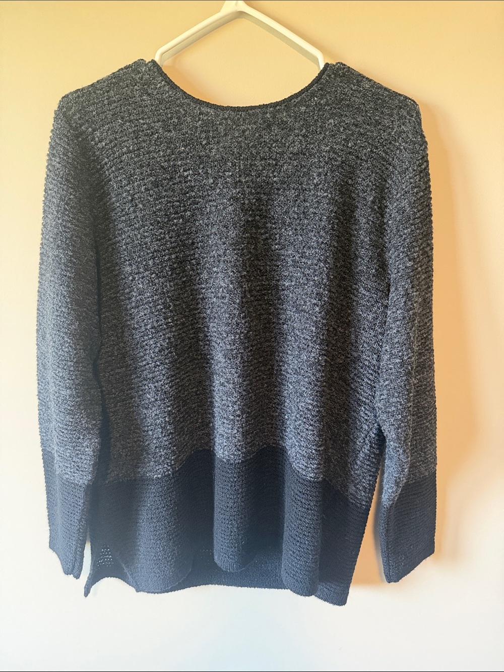 VTG Laura Two-Tone Textured Knit Crewneck Sweater – Made in Canada Size M